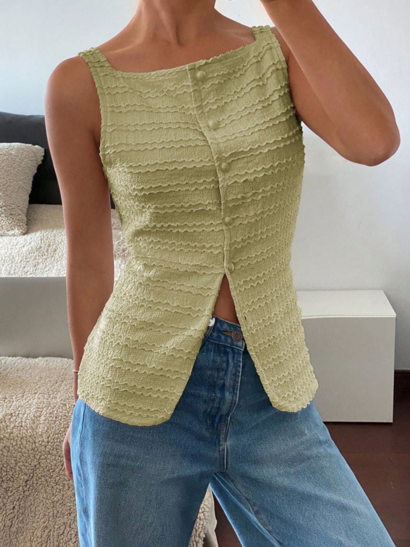 300d696a-9886-4349-bc53-c91d91a24835-Max