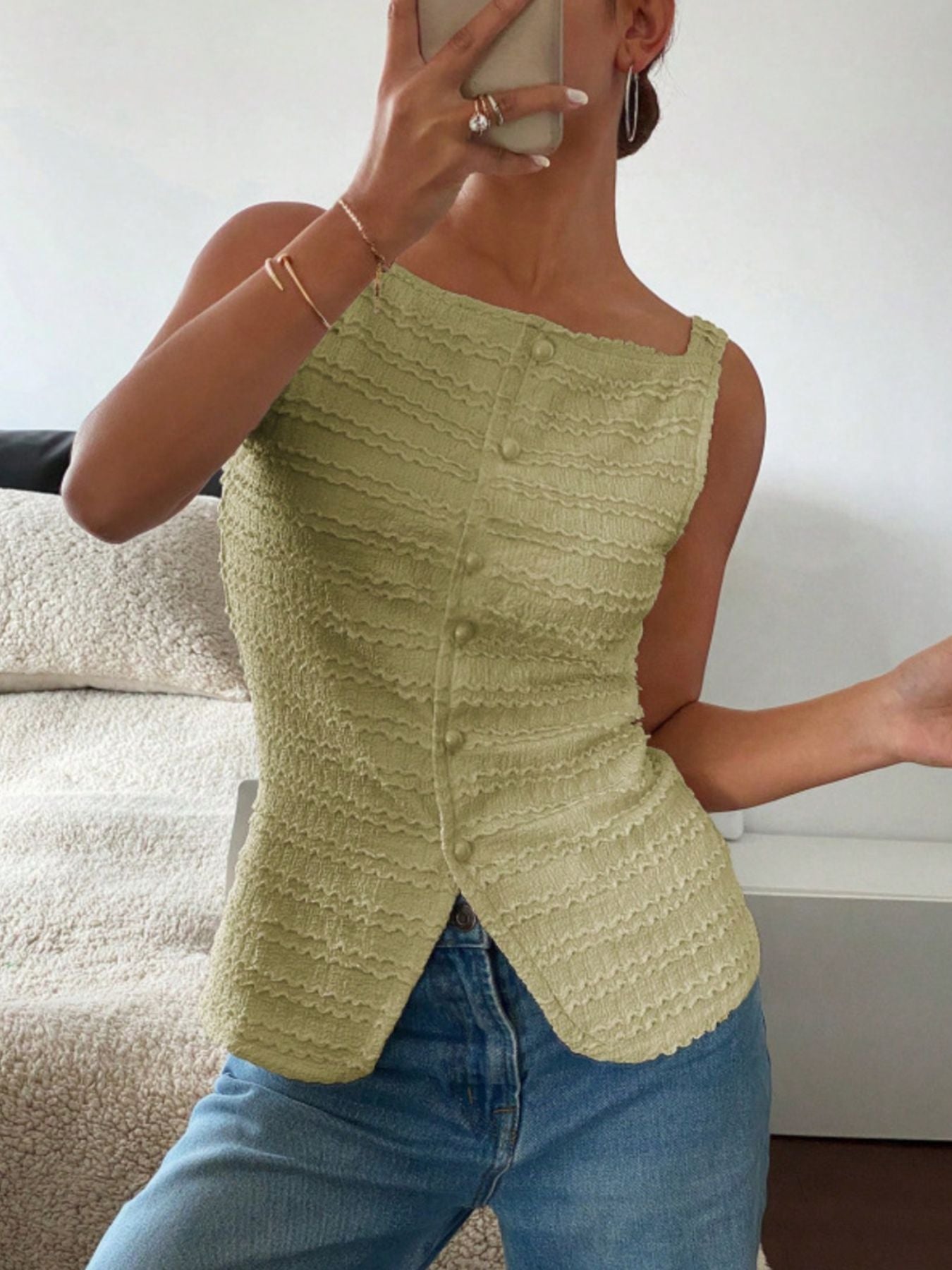 fa1d2754-51ac-427e-9da4-12cb15c67c94-Max